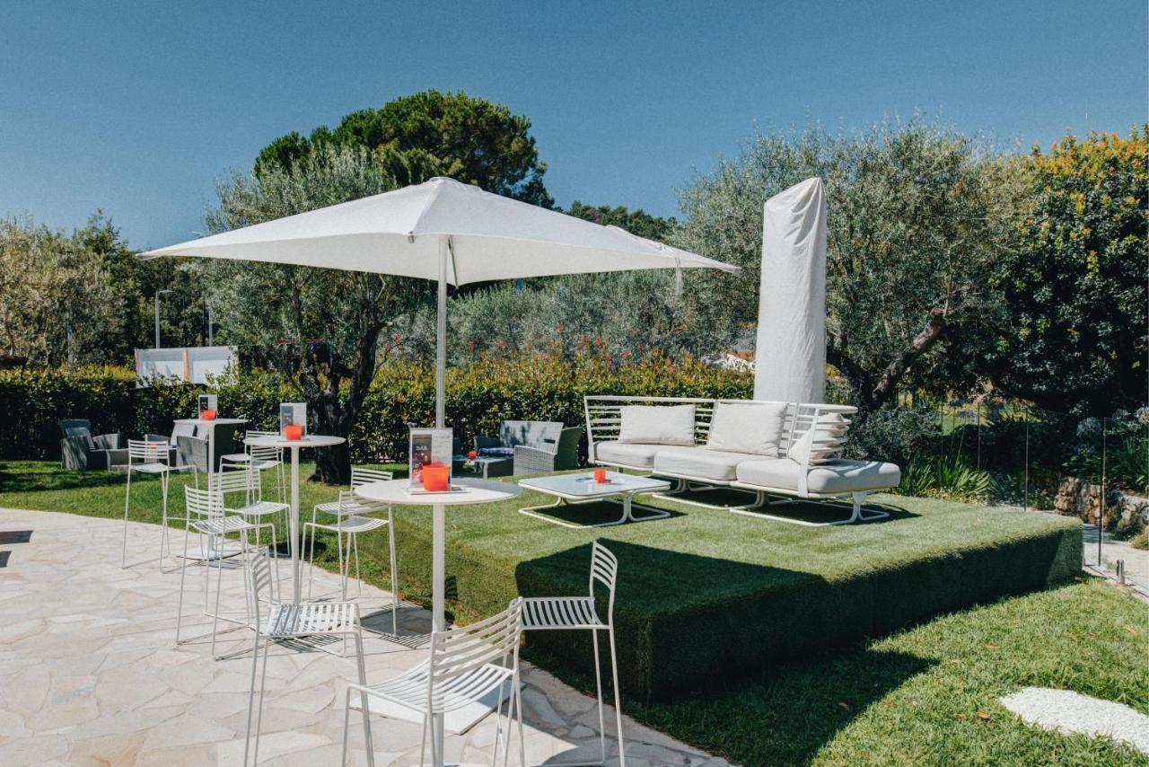 Hotel Restaurant La Vague De Saint Paul Saint-Paul-de-Vence Exterior foto
